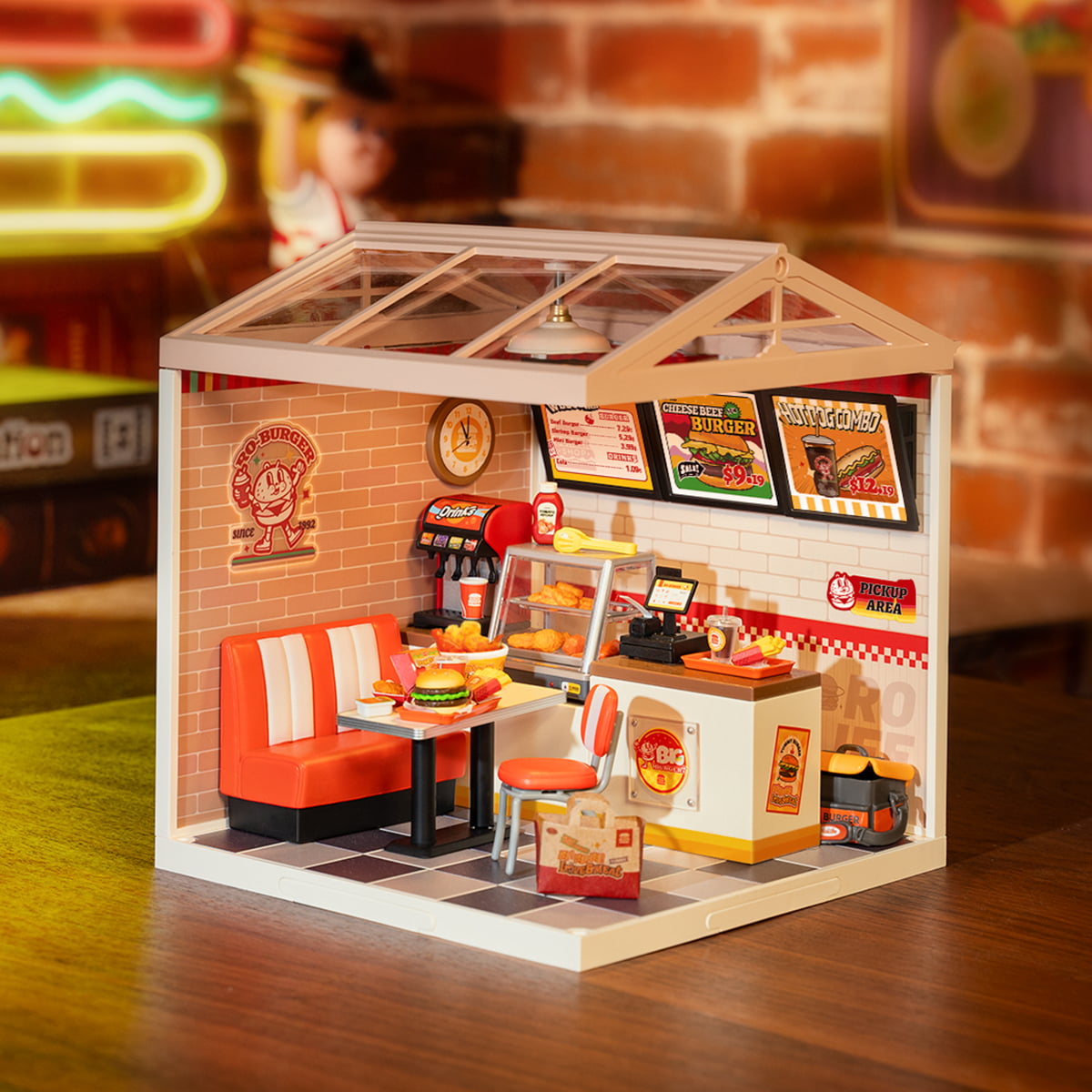 Yum Yum Burgers Miniature Kit completed product view