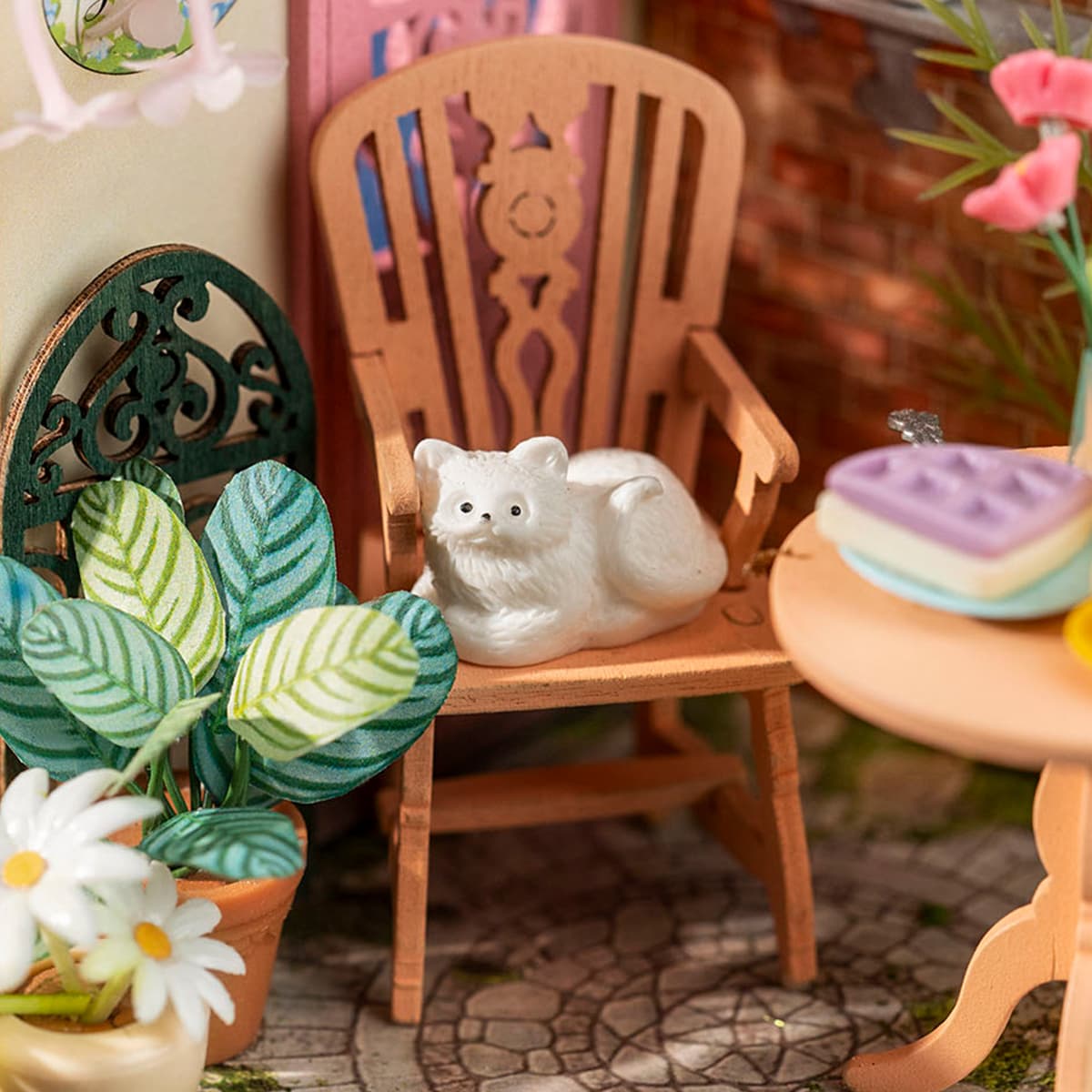 Fancy Tea Yard Miniature Kit official product view 4