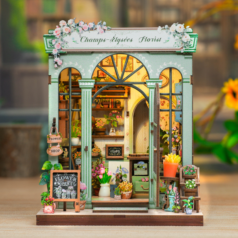 Champs-Élysées Florist Book Nook Kit completed product view