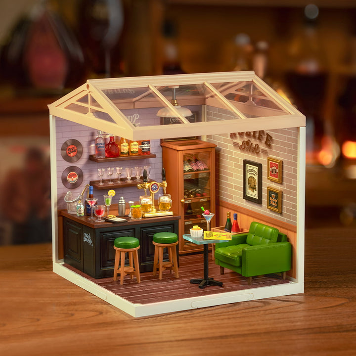 Leisurely Cheers Bar Miniature Kit completed product view