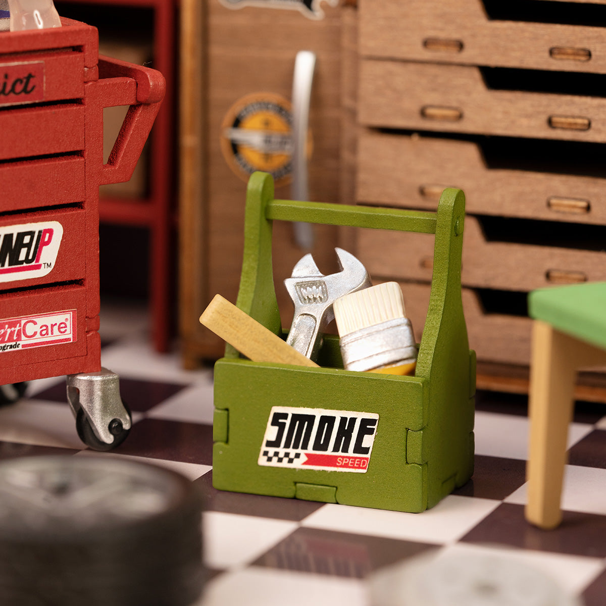 Garage Workshop Miniature Kit official product view 6