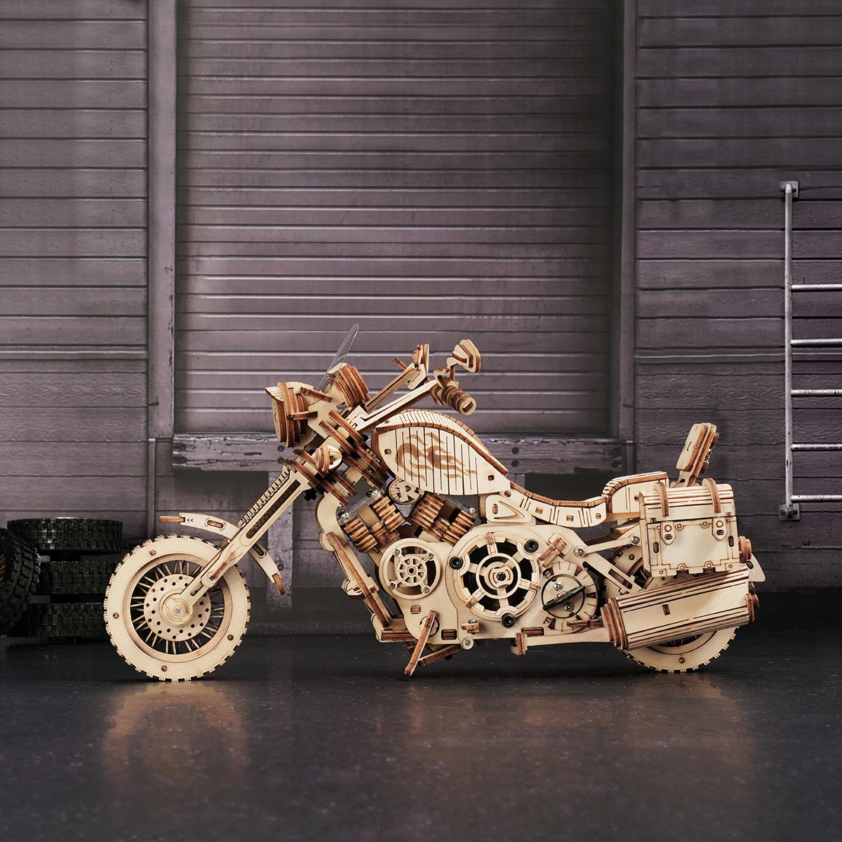 ROKR Cruiser Motorcycle Model Kit official product view 4