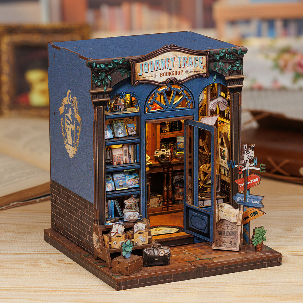 Journey Trace Bookshop with open front door