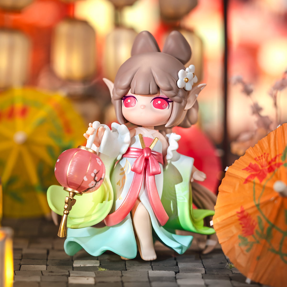 Rolife Suri Lingfeng Town Surprise Figure official product view 6