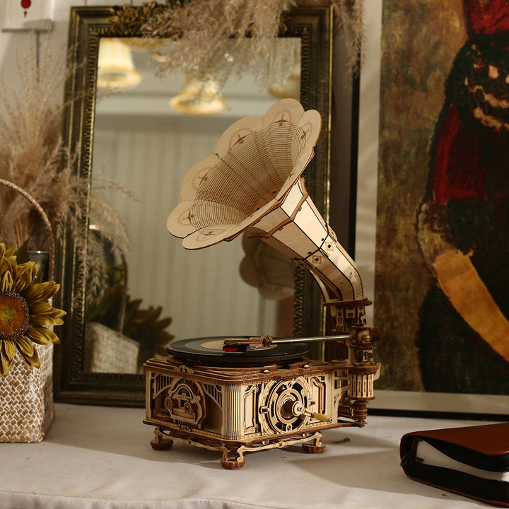ROKR Classic Gramophone Hand-Crank Kit completed product view