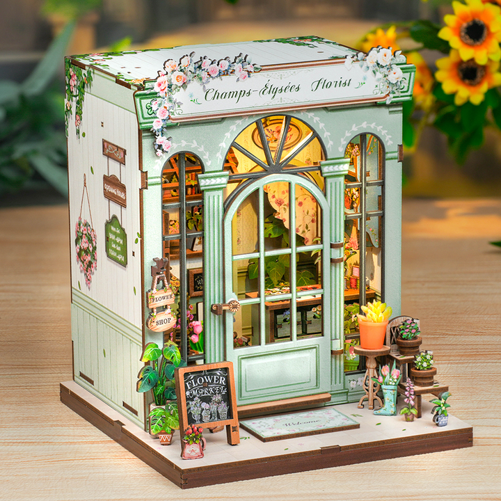 Champs-Élysées Florist Book Nook Kit official product view 2