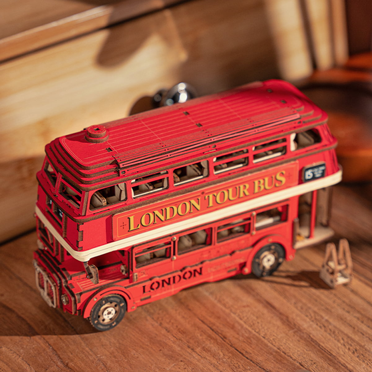 Rowood London Tour Bus Creative Kit official product view 3