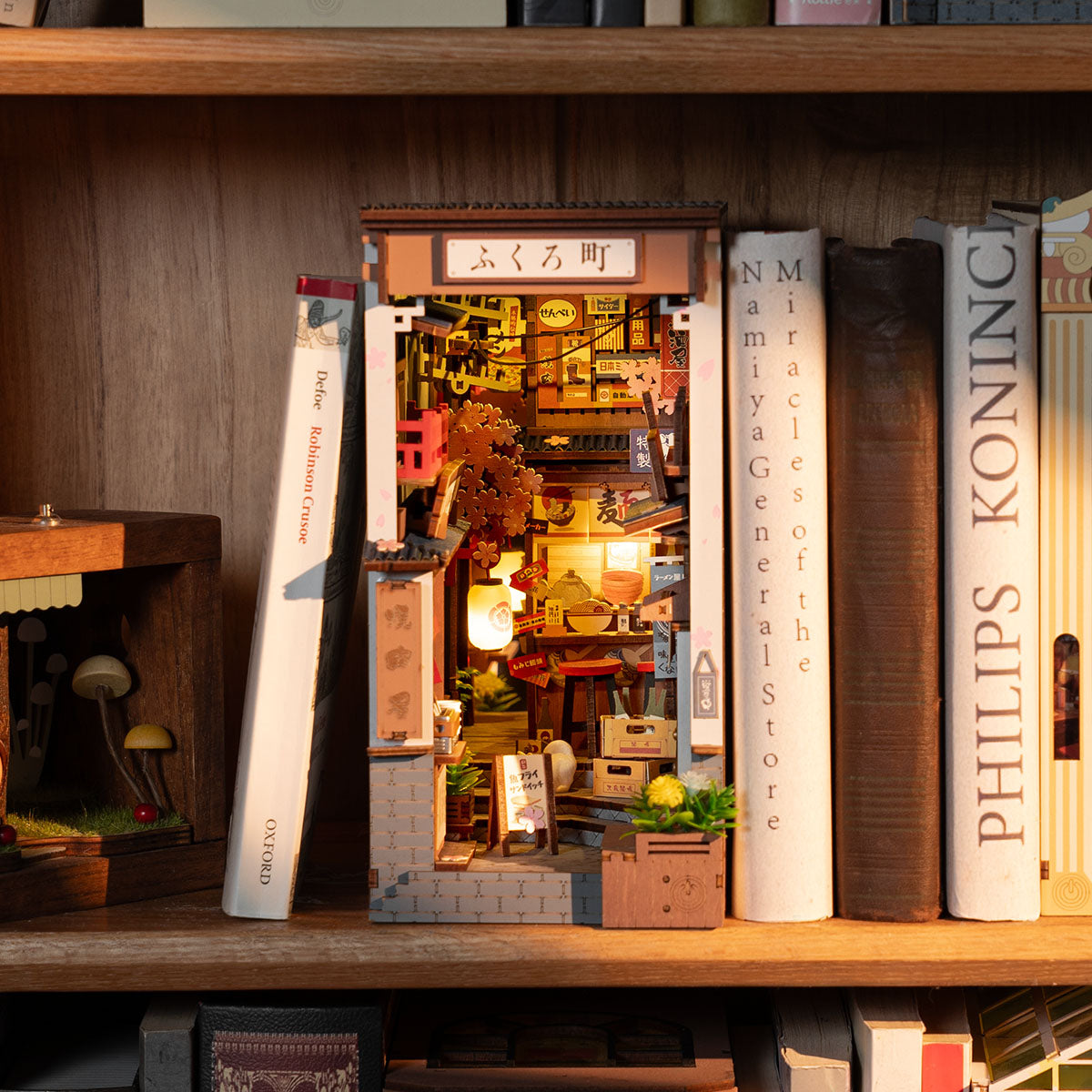 Sakura Wine Alley Book Nook Kit official detail view 6