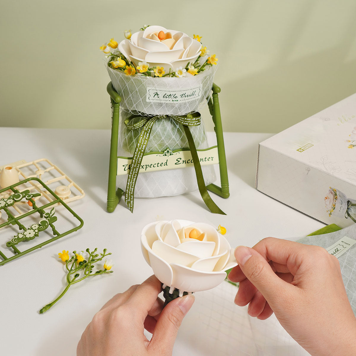 Rowood Camellia Creative Kit official product view 4