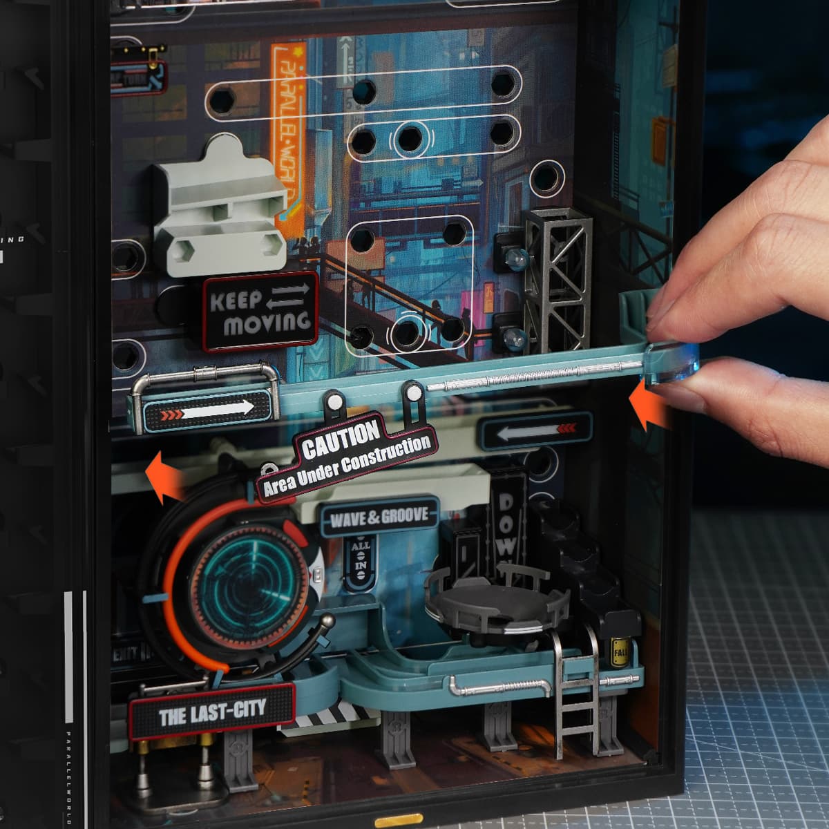 ROKR The last city Model Kit official product view 3