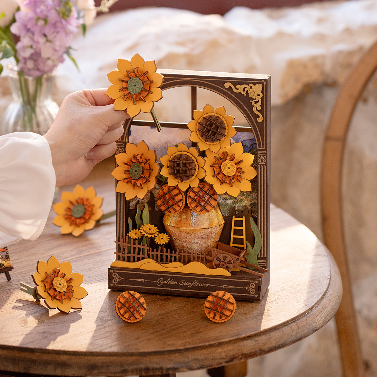 Rowood Golden Sunflower Wall Art Kit official detail view 4