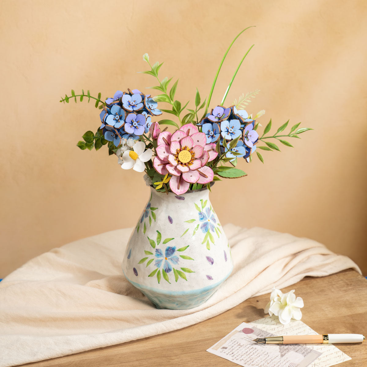 Rowood Blue Hydrangea Creative Kit completed product view