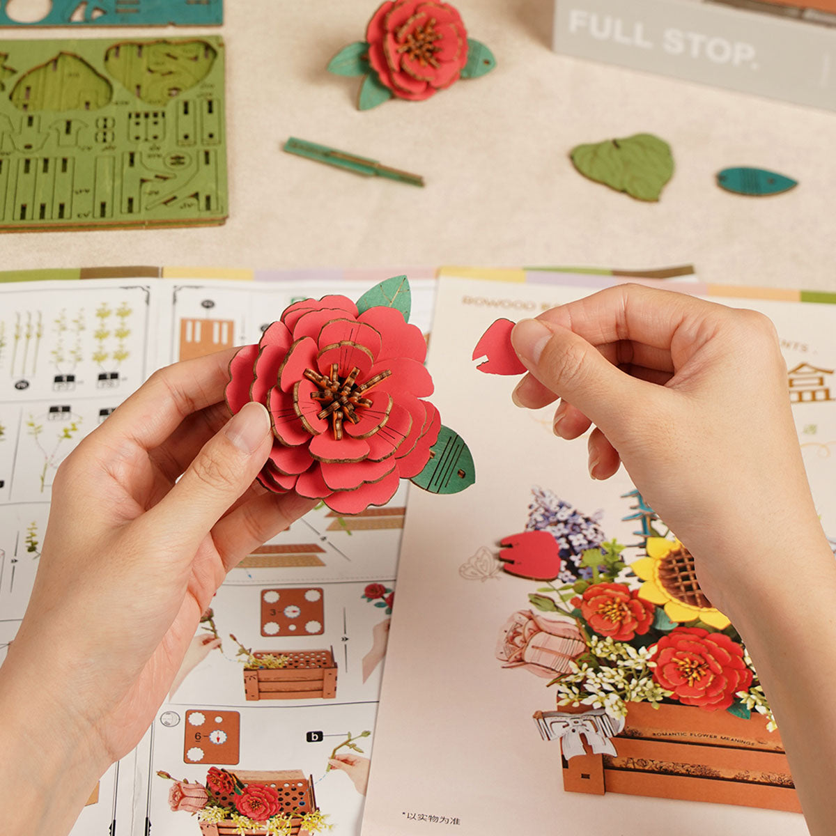 Rowood Wooden Bloom Box Kit official detail view 5