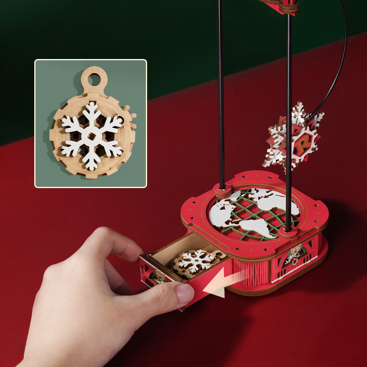 ROKR Santa on Skis Balance Toy Kit official detail view 4
