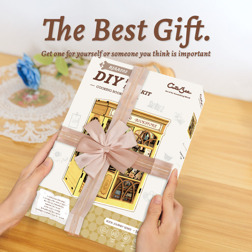 Cooking Bookstore Book Nook Kit official product view 7