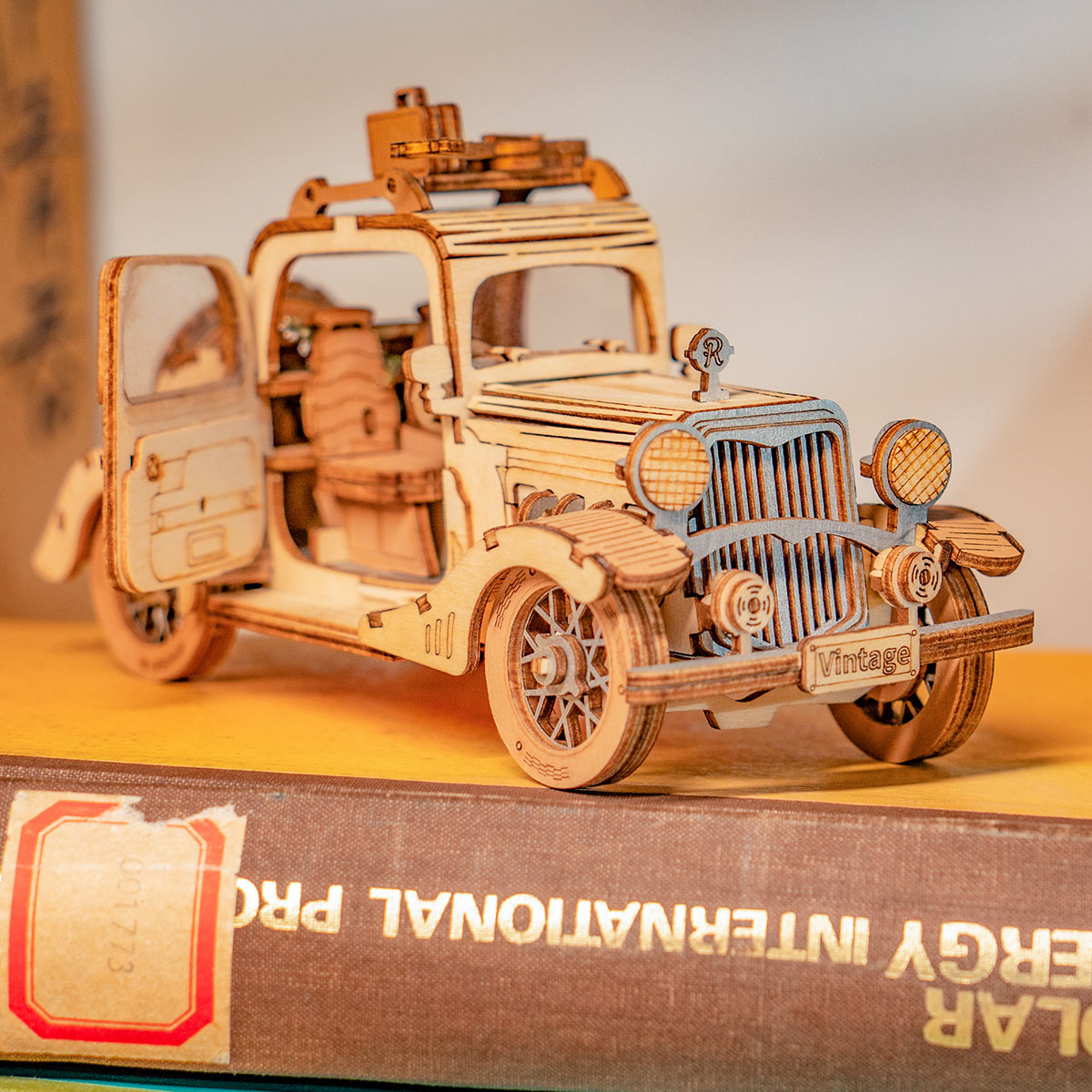 Rowood Vintage Car Creative Kit official product view 4