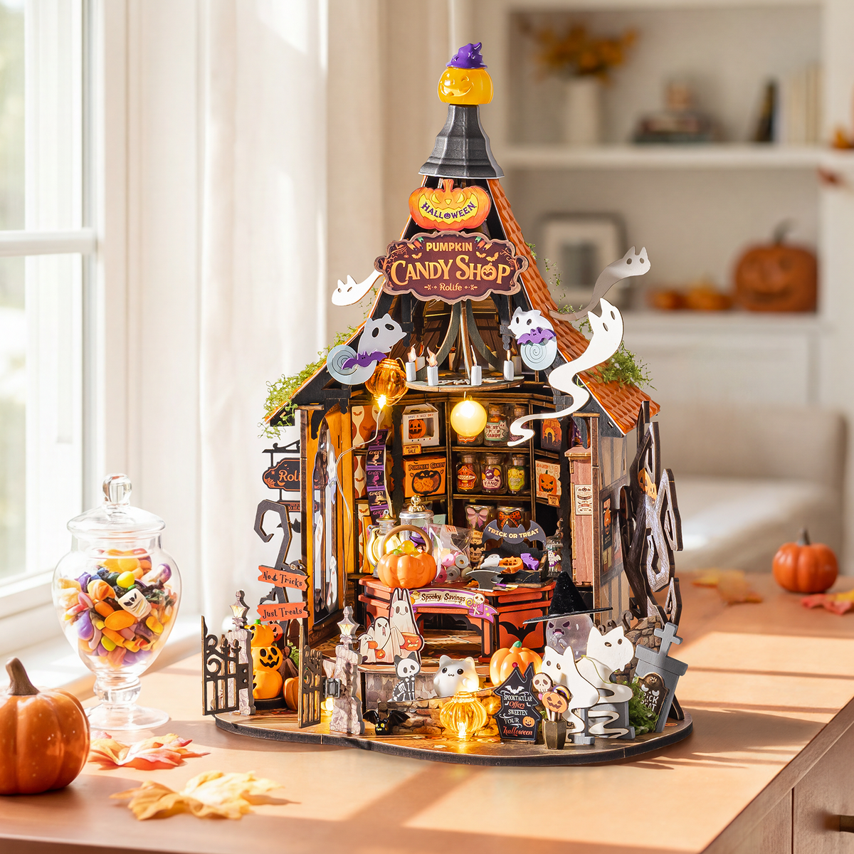 Haunted Candy House Miniature Kit official detail view 2