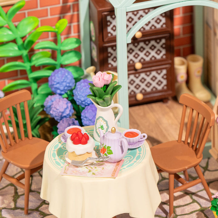 Blooming Tea Garden Miniature Kit completed product view