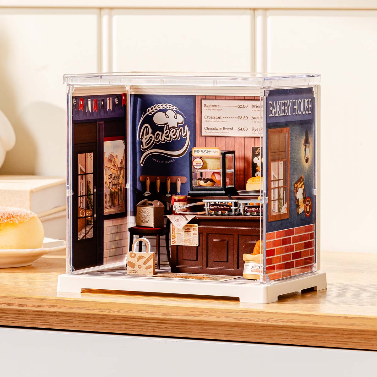 Butter Bakery House Miniature Kit official detail view 4