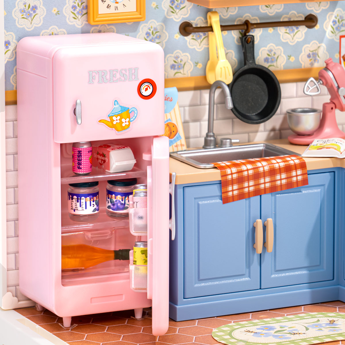 Homely Baking Kitchen Miniature Kit official detail view 4
