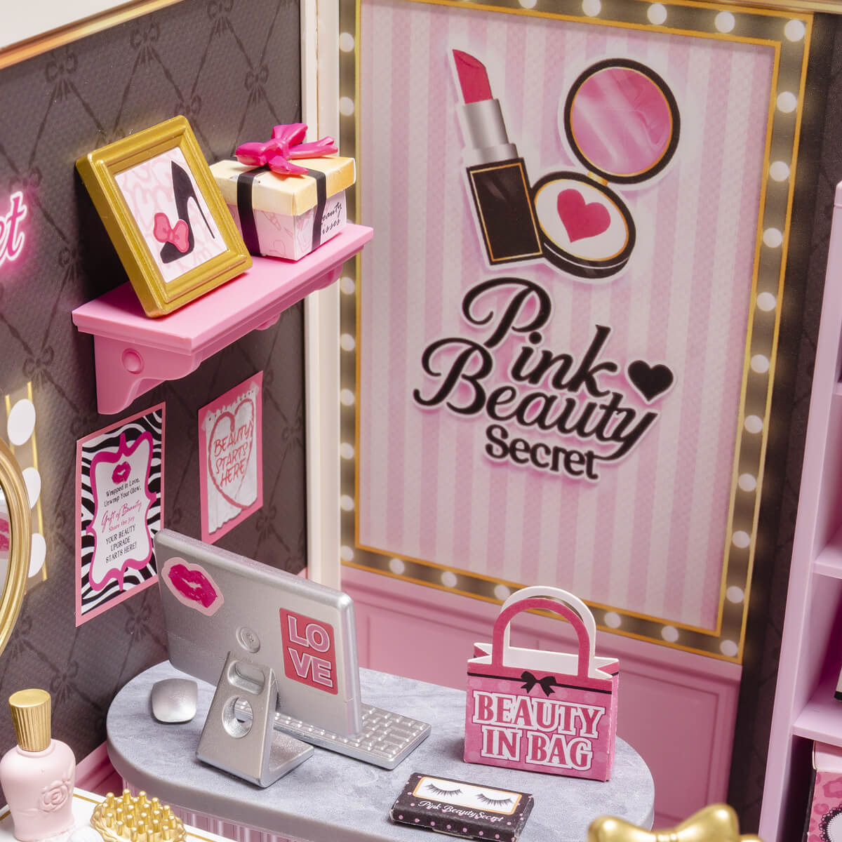 Pink Beauty Secret Miniature Kit official product view 4