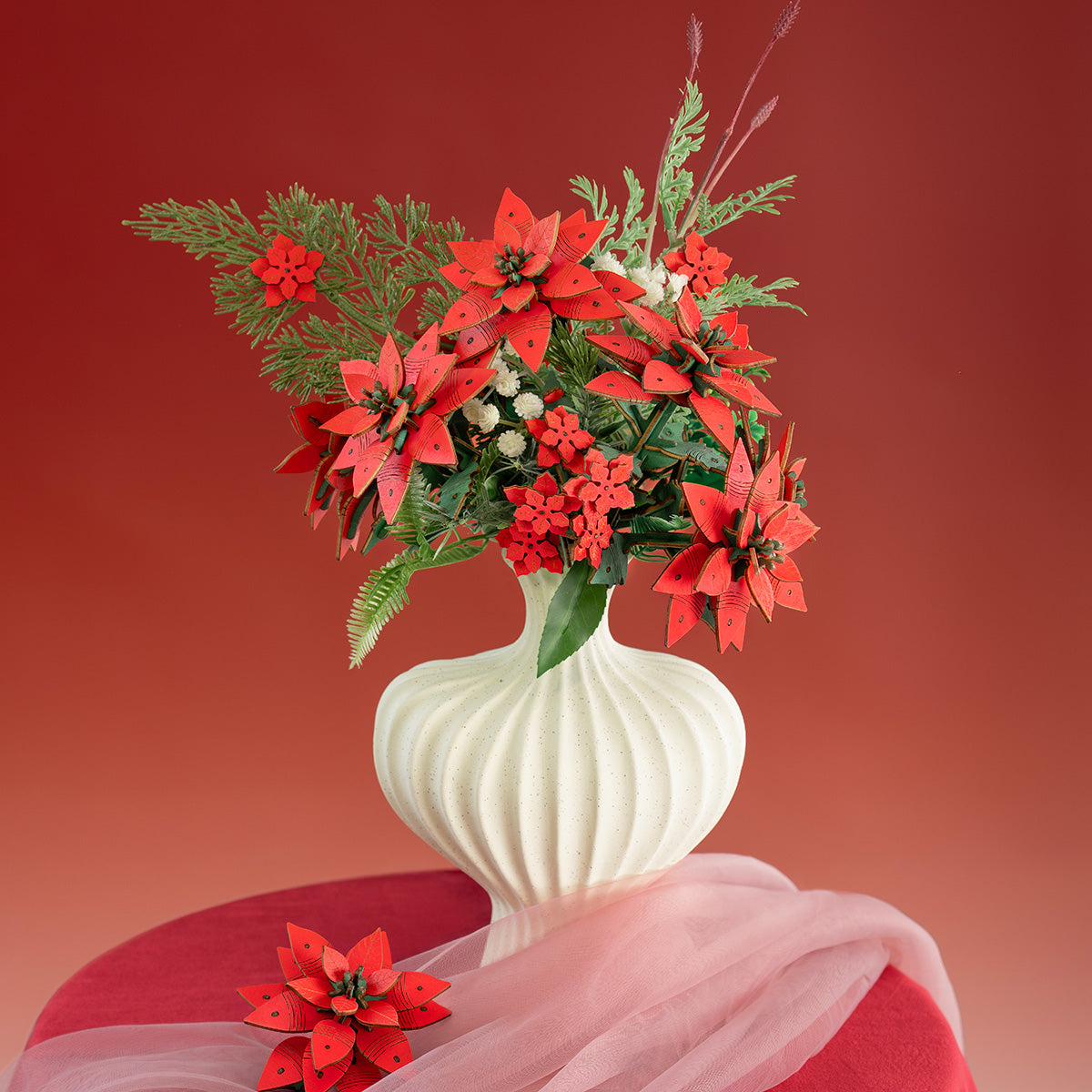 Rowood Poinsettia Flower Kit official detail view 4