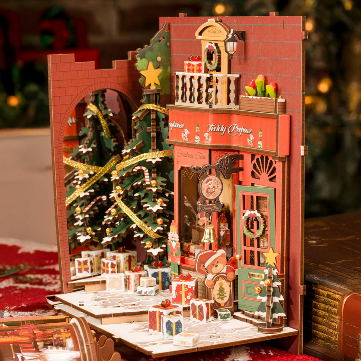 Christmas House Book Nook Kit official detail view 6