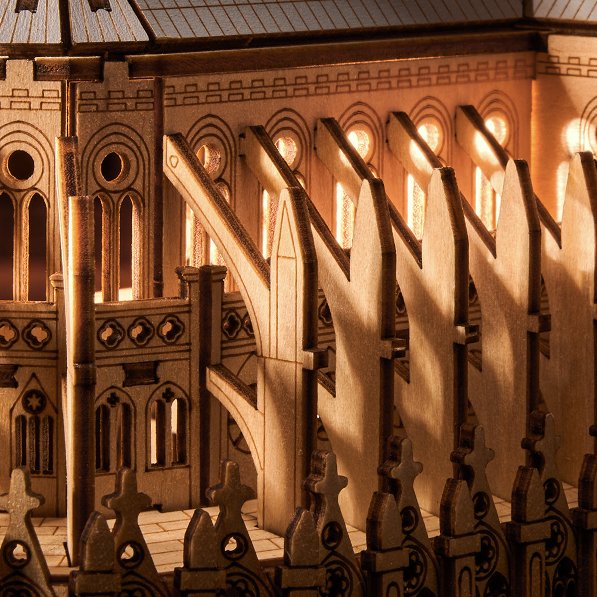 Rowood Paris Cathedral Wooden Model Kit official detail view 4
