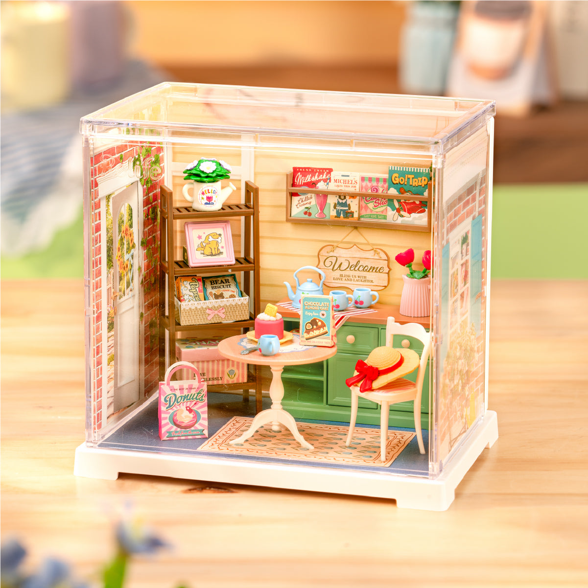 Sunshine Sip Porch Miniature Kit official detail view 2