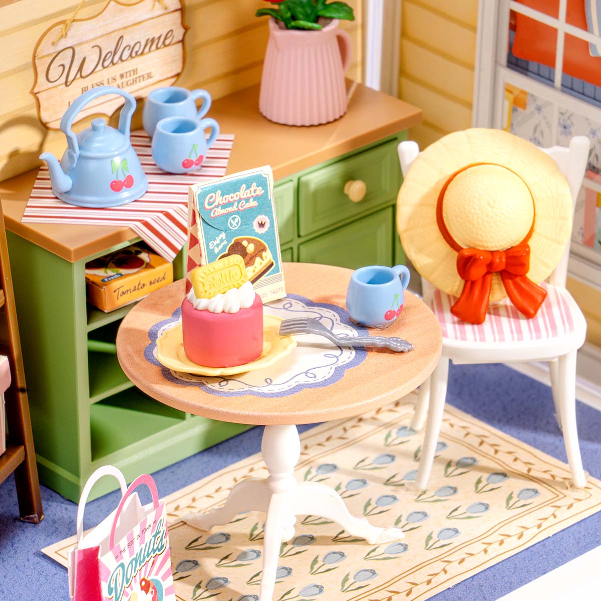 Sunshine Sip Porch Miniature Kit official detail view 4