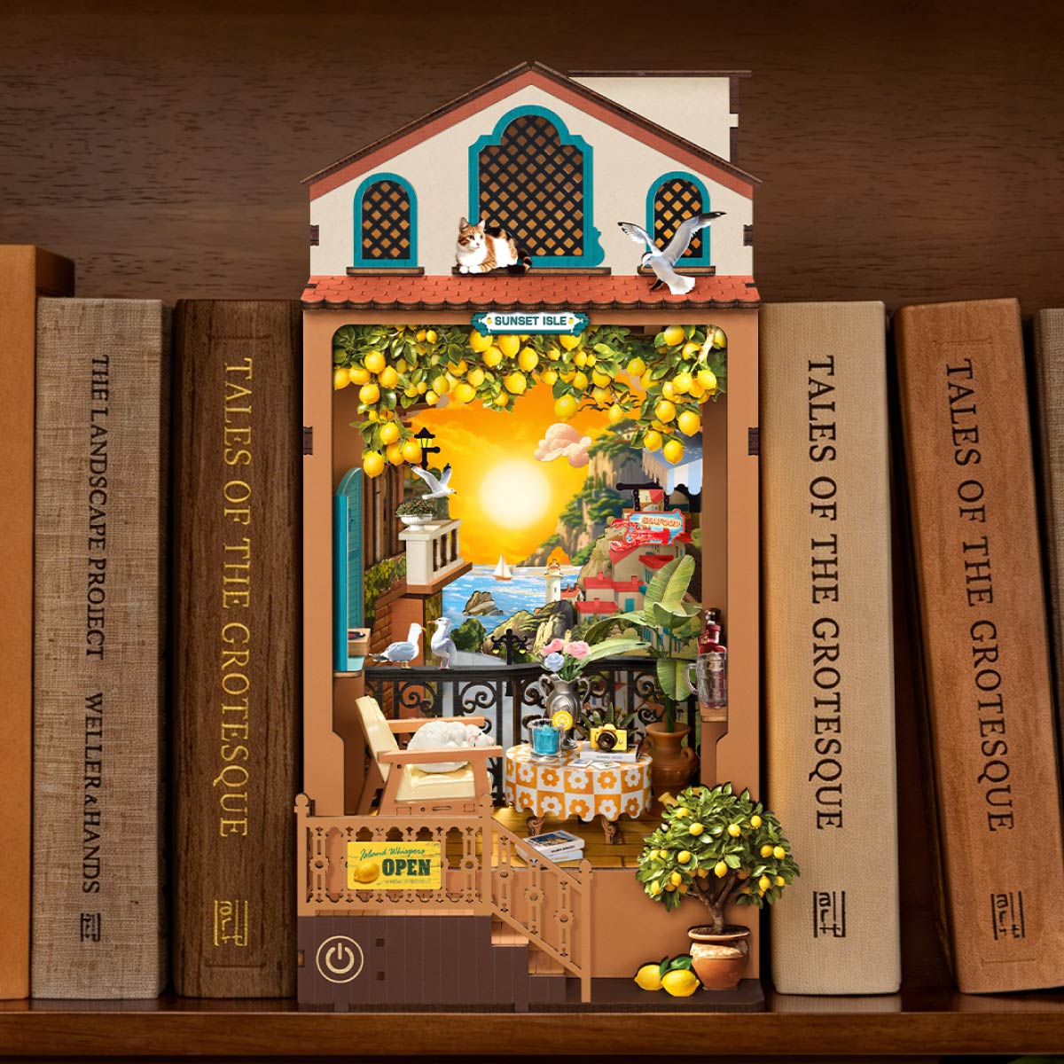 Sunset Isle Book Nook Kit official detail view 4