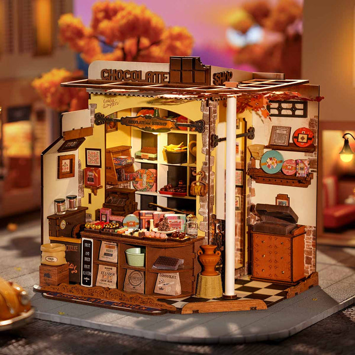 Henry's Chocolate Miniature House Kit official detail view 2