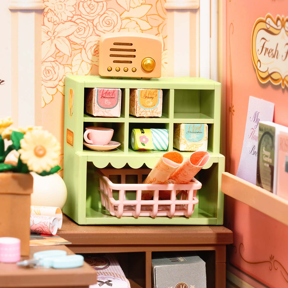 Fresh Flower Shop Miniature Kit official product view 5