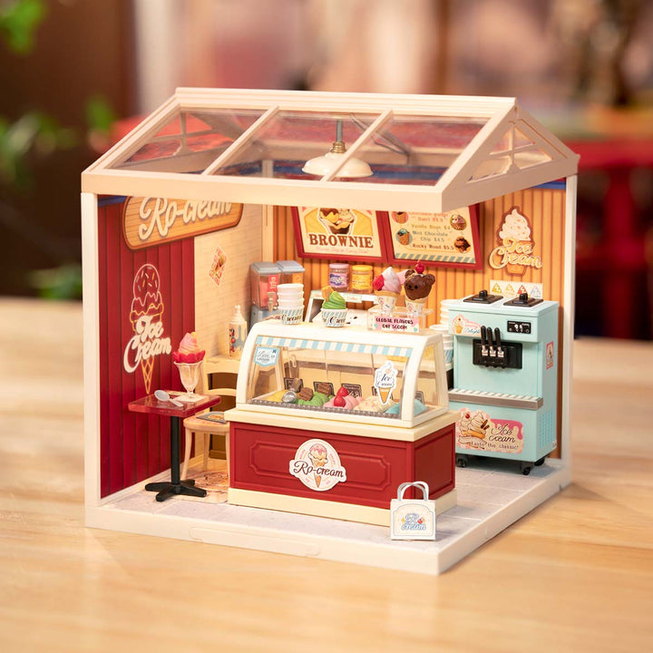 Flavorful Ice Cream Miniature Kit completed product view