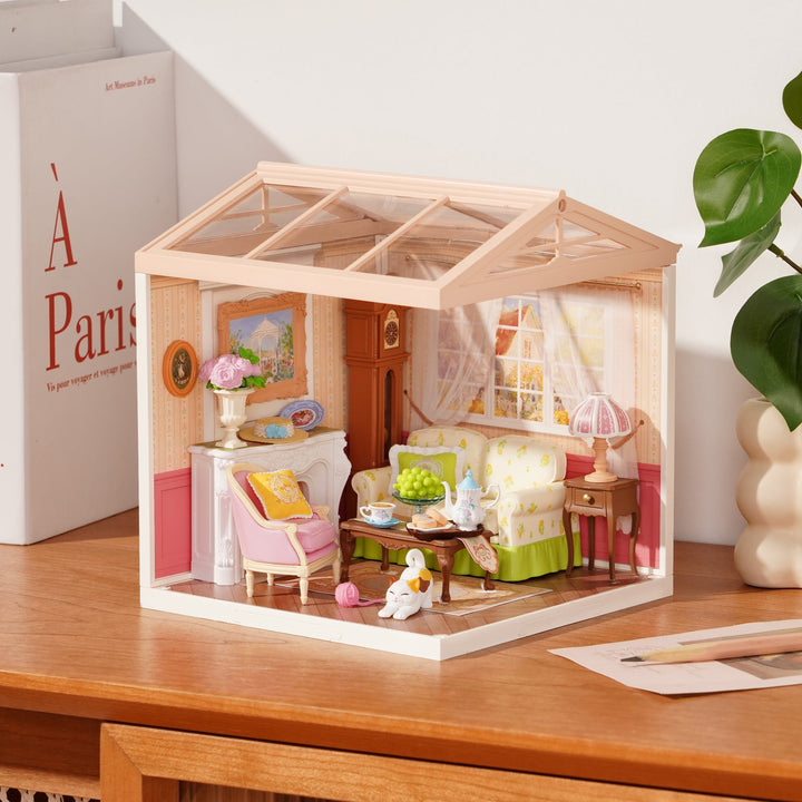 Holiday Tea Time Miniature Kit completed product view