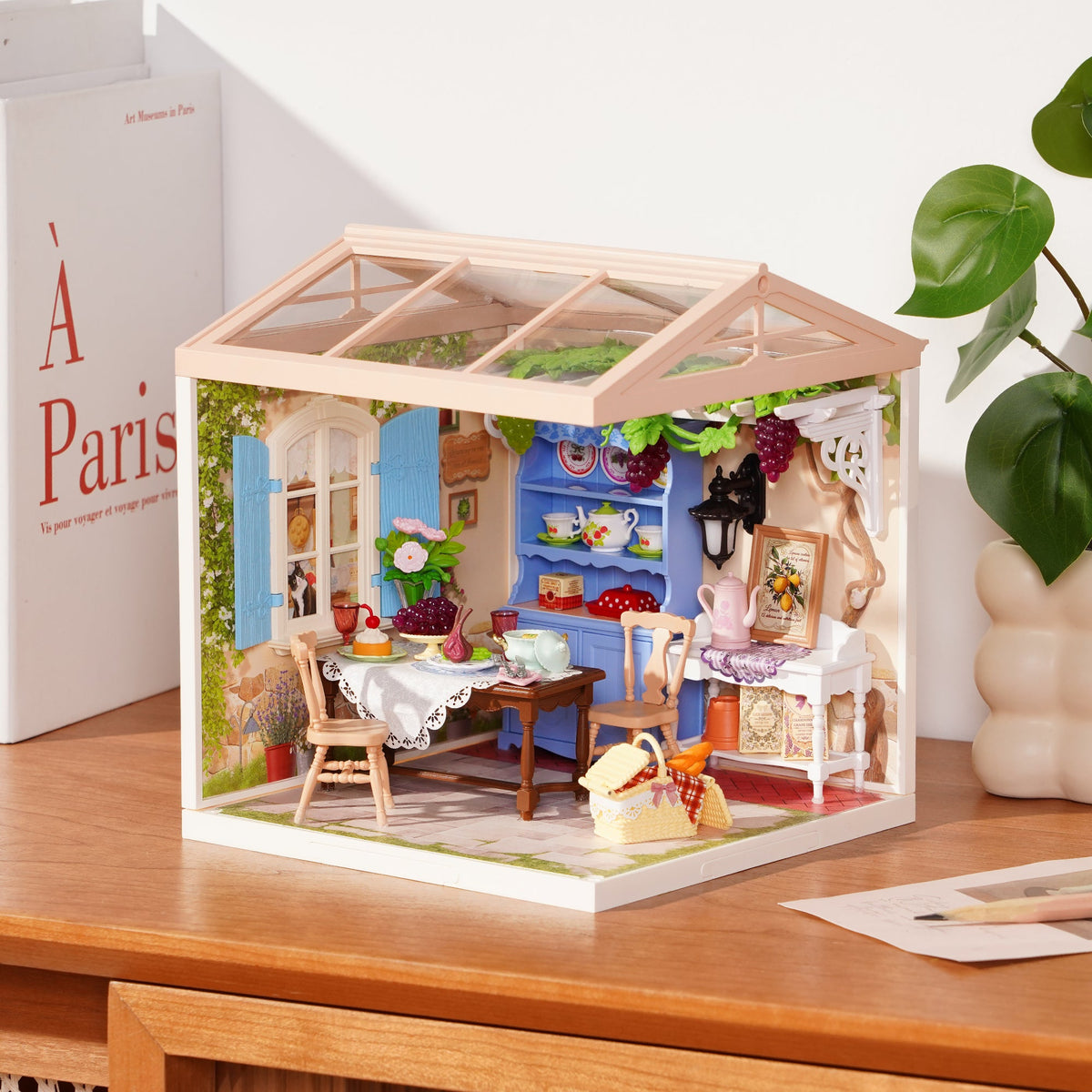Midsummer Dream Yard Miniature Kit official product view 3