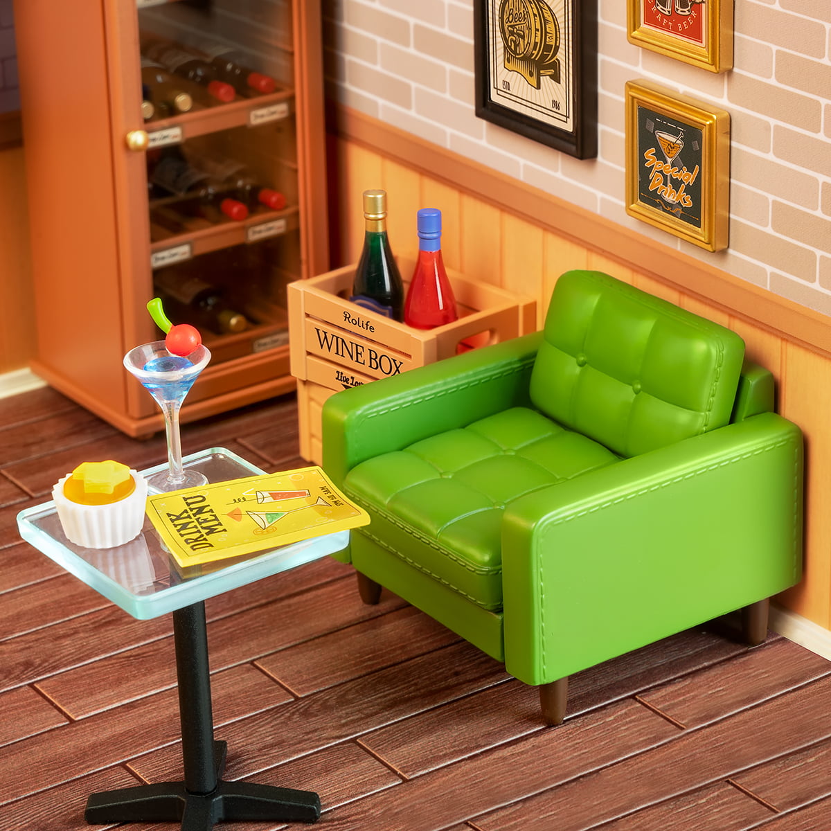 Leisurely Cheers Bar Miniature Kit official product view 5
