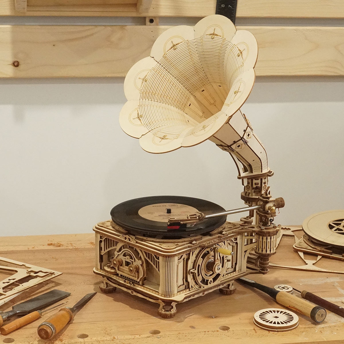 ROKR Classic Gramophone Hand-Crank Kit official product view 3